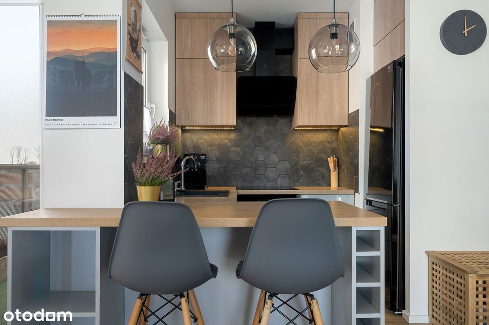 Nowoczesne mieszkanie z widokiem na las