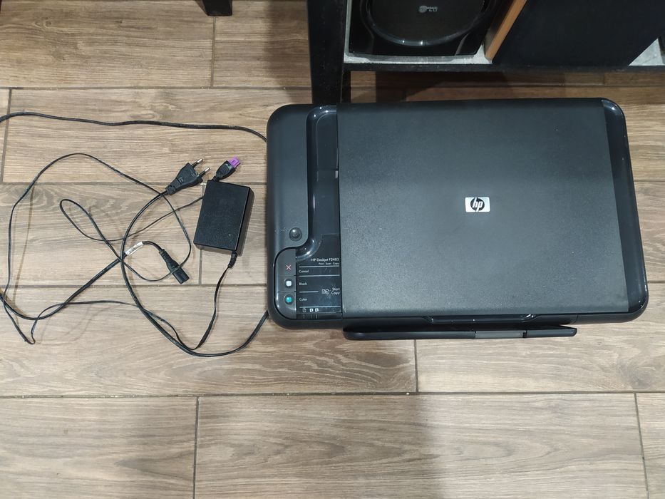 HP Deskjet F2483 Ксерокс Принтер