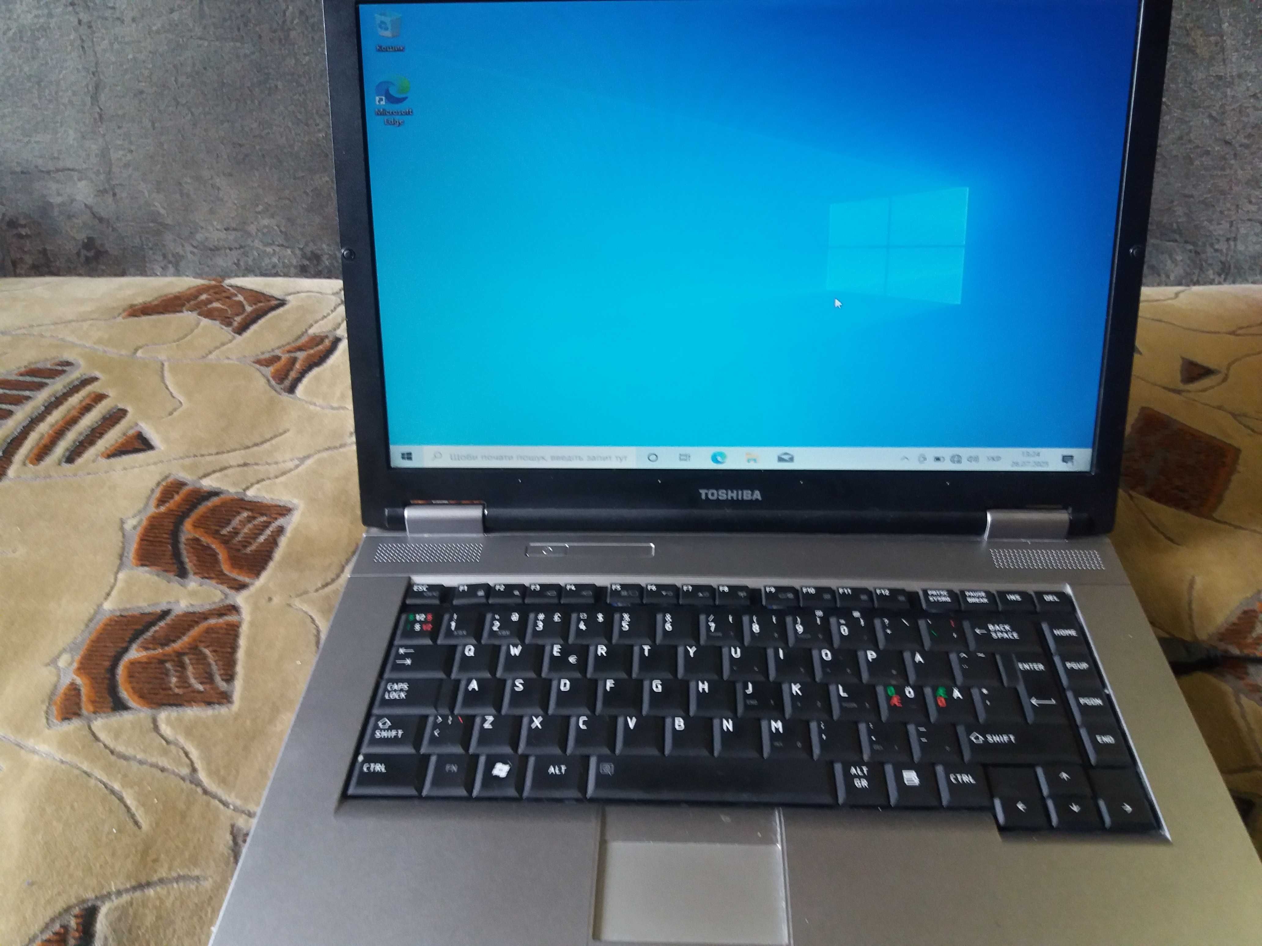 Ноутбук Toshiba satellite pro