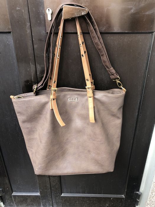 Mala grande castanho claro - nova