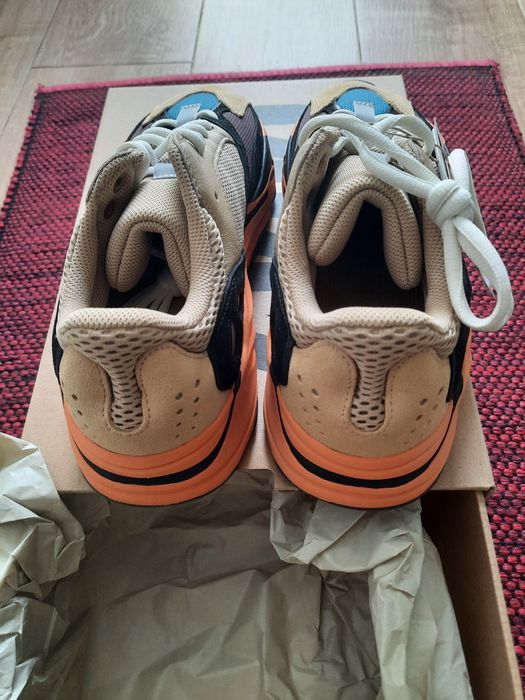 Yeezy 700 enflame amber