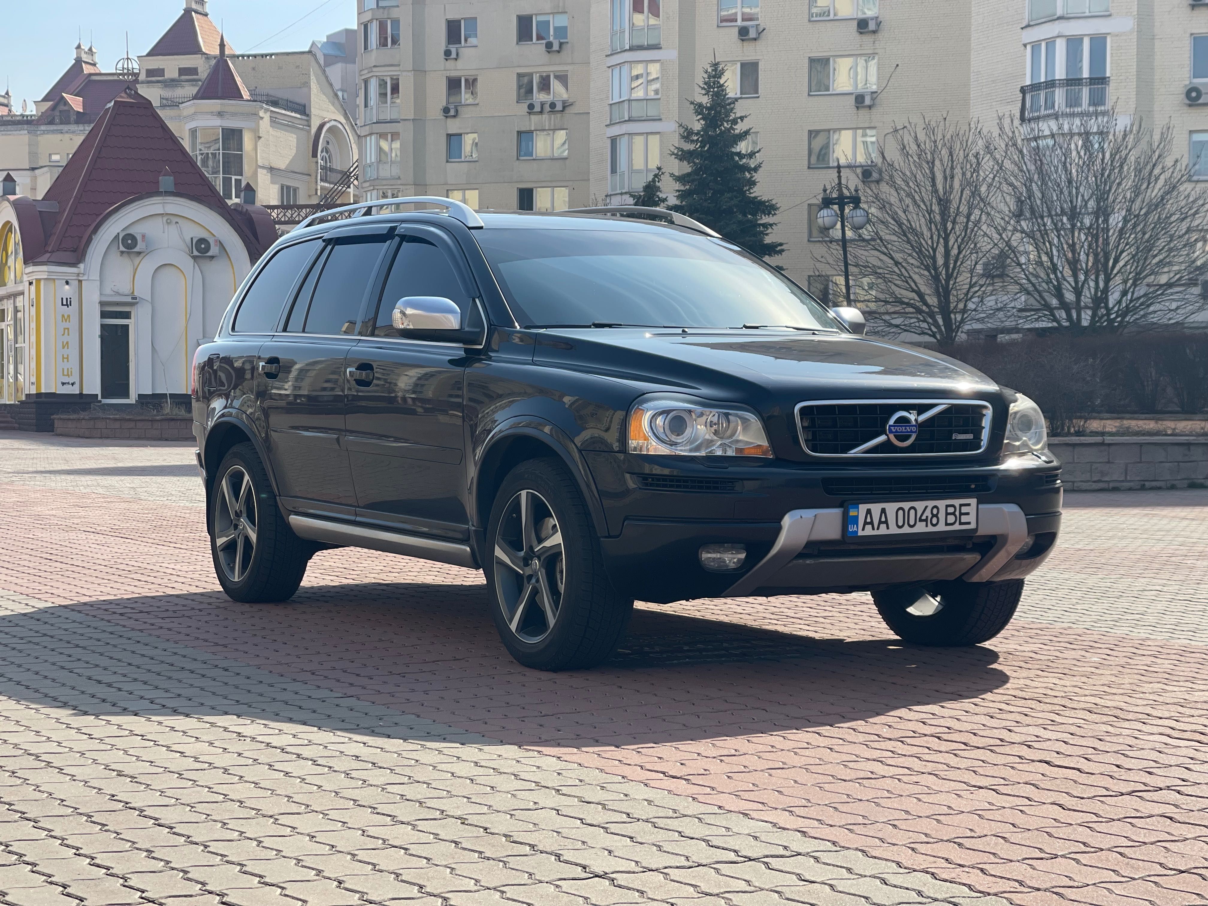 Volvo xc90 2013рік 3.2(газ-бензин) R-designe