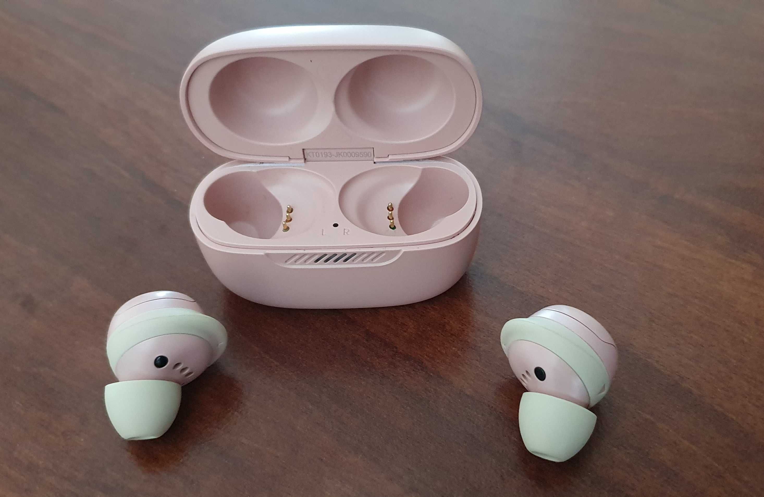 Słuchawki bezprzewodowe dokanałowe Bluetooth JBL Live Free NC+ różowe