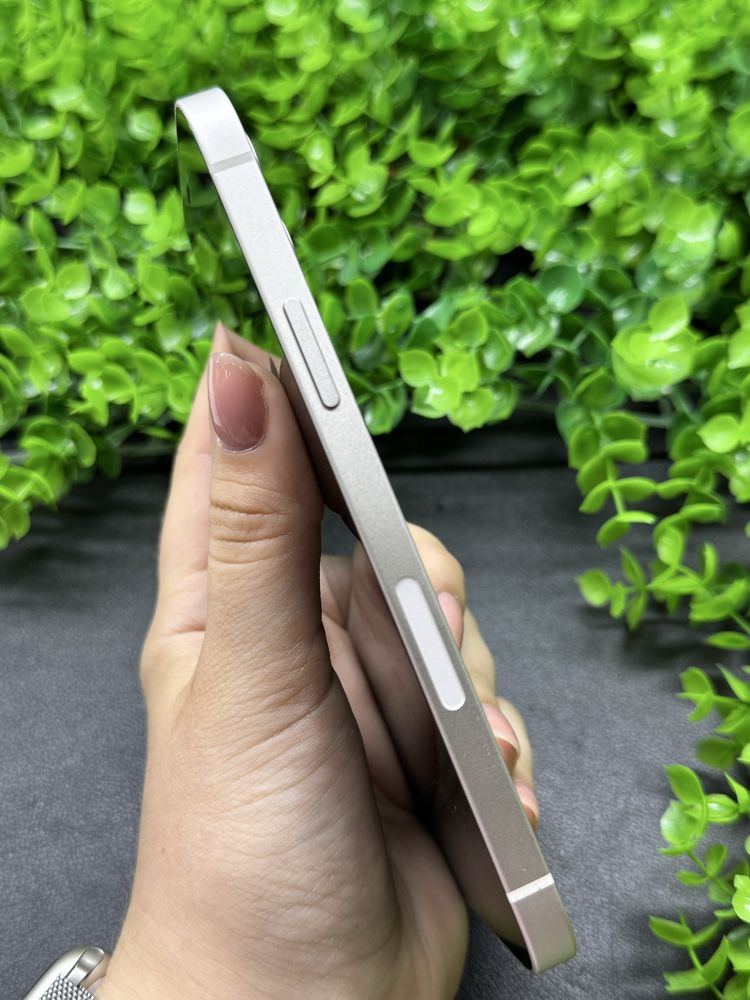 iPhone 12, 128Gb, White (Neverlock) Айфон 12, 128гб, белый, 82%АКБ
