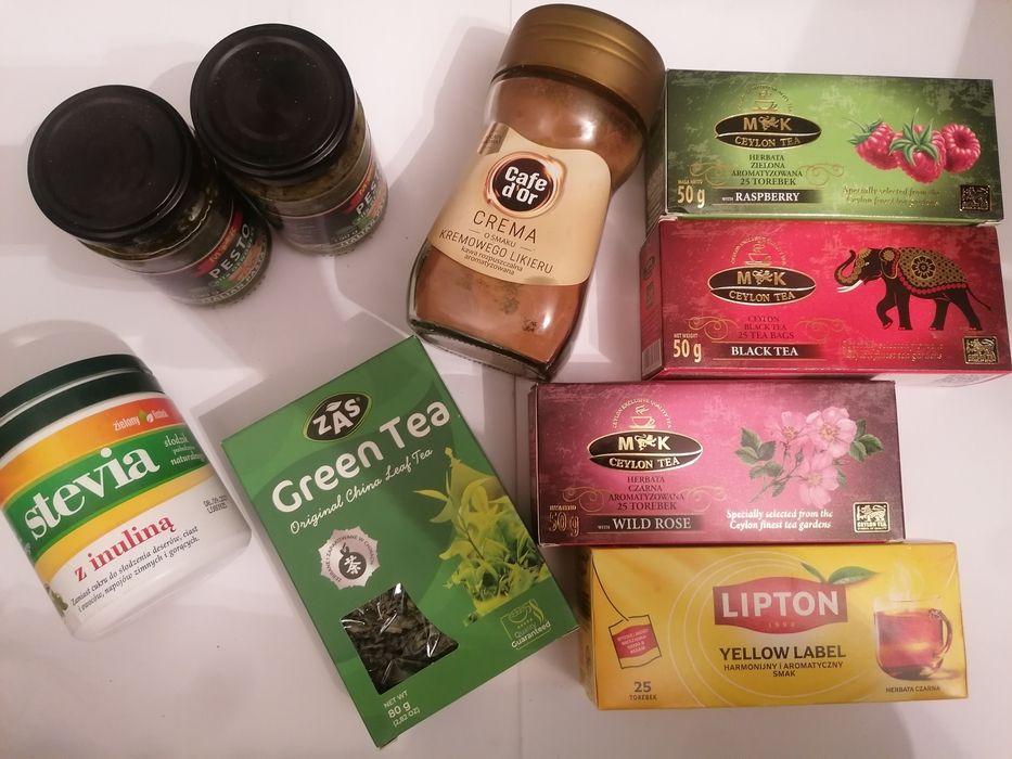 Zestaw. 5 herbat, pesto z bazyli 2 szt, Stewia, kawa