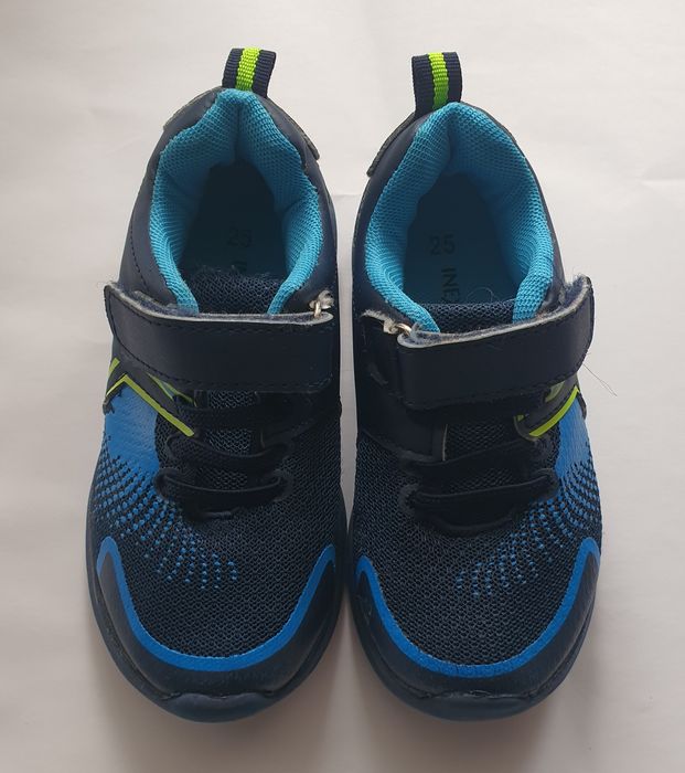 Buty  dziecięce dla chłopca rozmiar 25 junior
