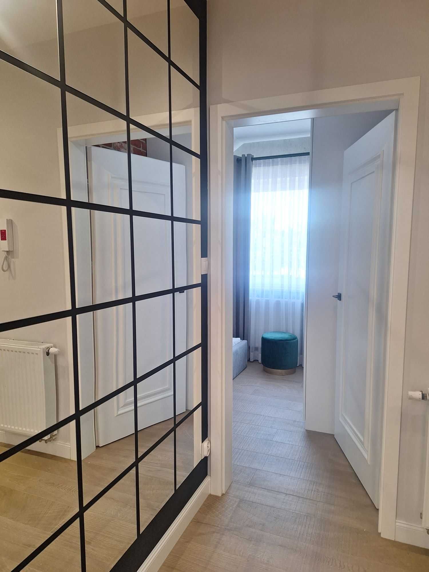 Środa Śląska/blisko basenu, nowe, wysoki standard, duży balkon!
