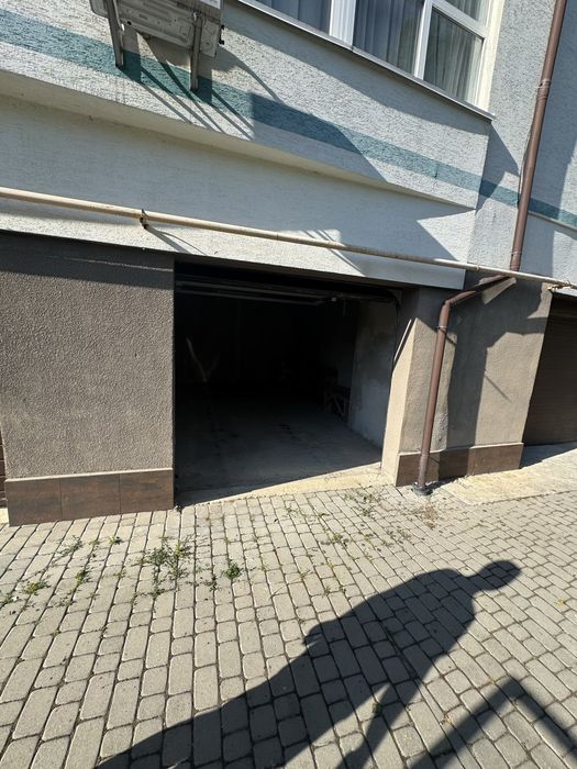 Гараж у Калиновій слободі