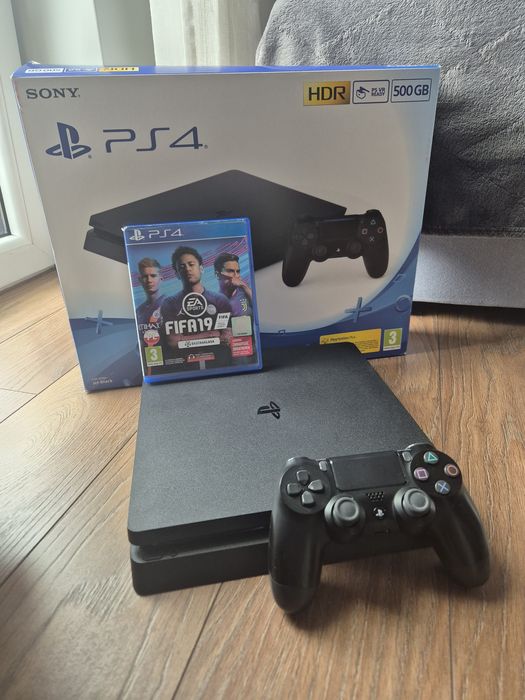 Konsola Ps4 slim  stan bardzo dobry PlayStation 4