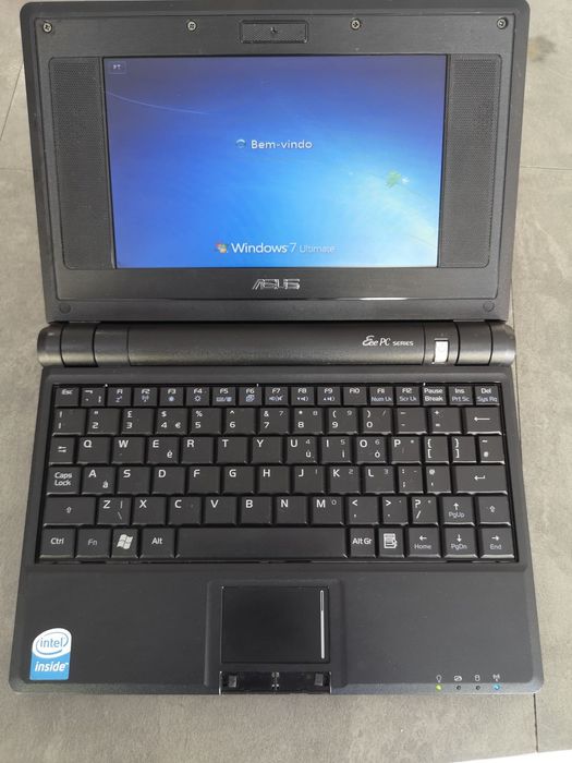Asus Eee PC com Windows 7