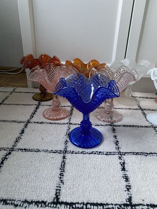 Astrid HSG Ząbkowice szklo kolorowe prasowane vintage prl