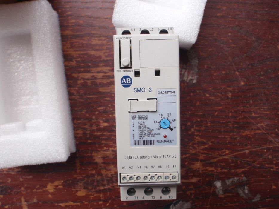 Układ łagodnego rozruchu 3-fazowy 1.1 kW Softs Allen Bradley 150-C3NBD