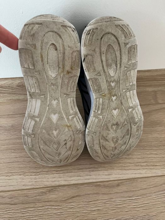 Buty skechers lights rozmiar 34