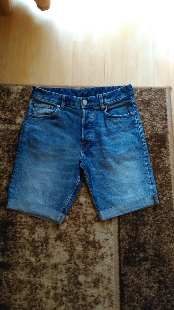 spodenki Hennes & Mauritz slim fit short