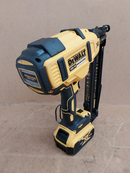 DeWalt DCN660 Gwoździarka Sztyfciarka 16GA 32-63mm 5.0Ah 2018