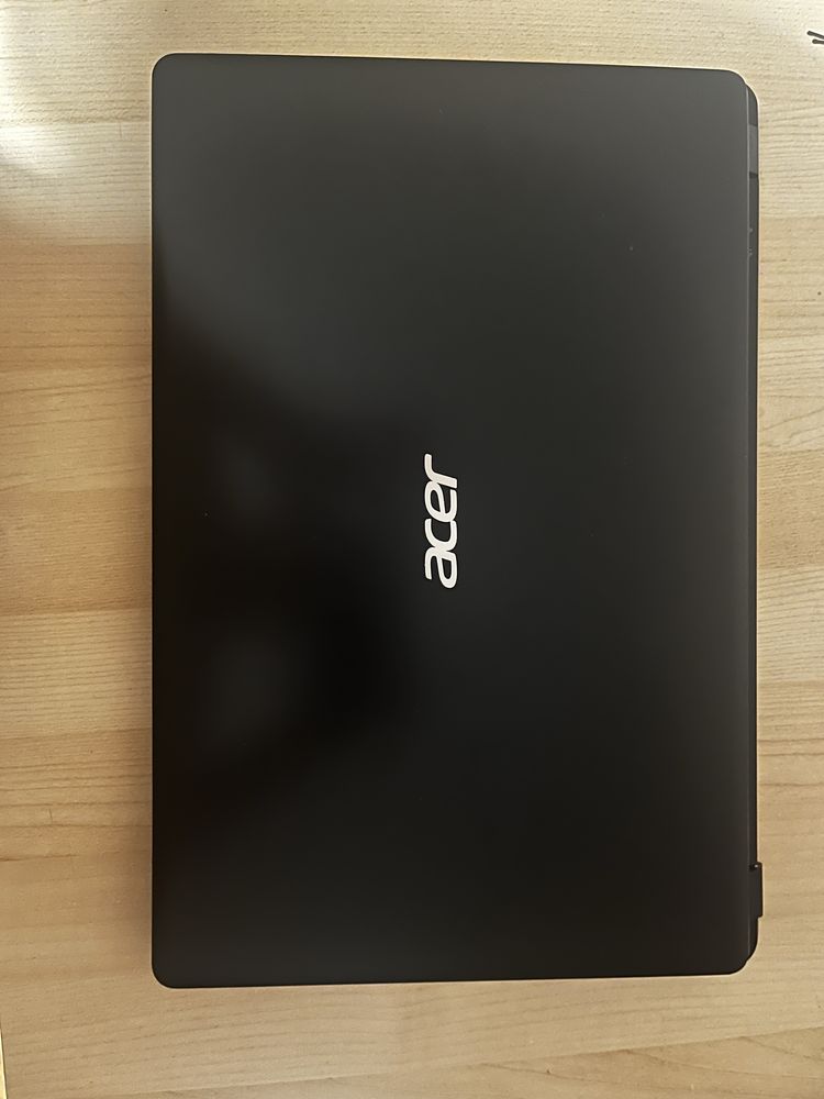 Laptop Acer i5 10 generacji