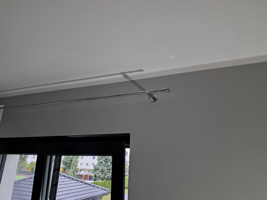 Karnisz z żabkami  srebrny 215 cm.