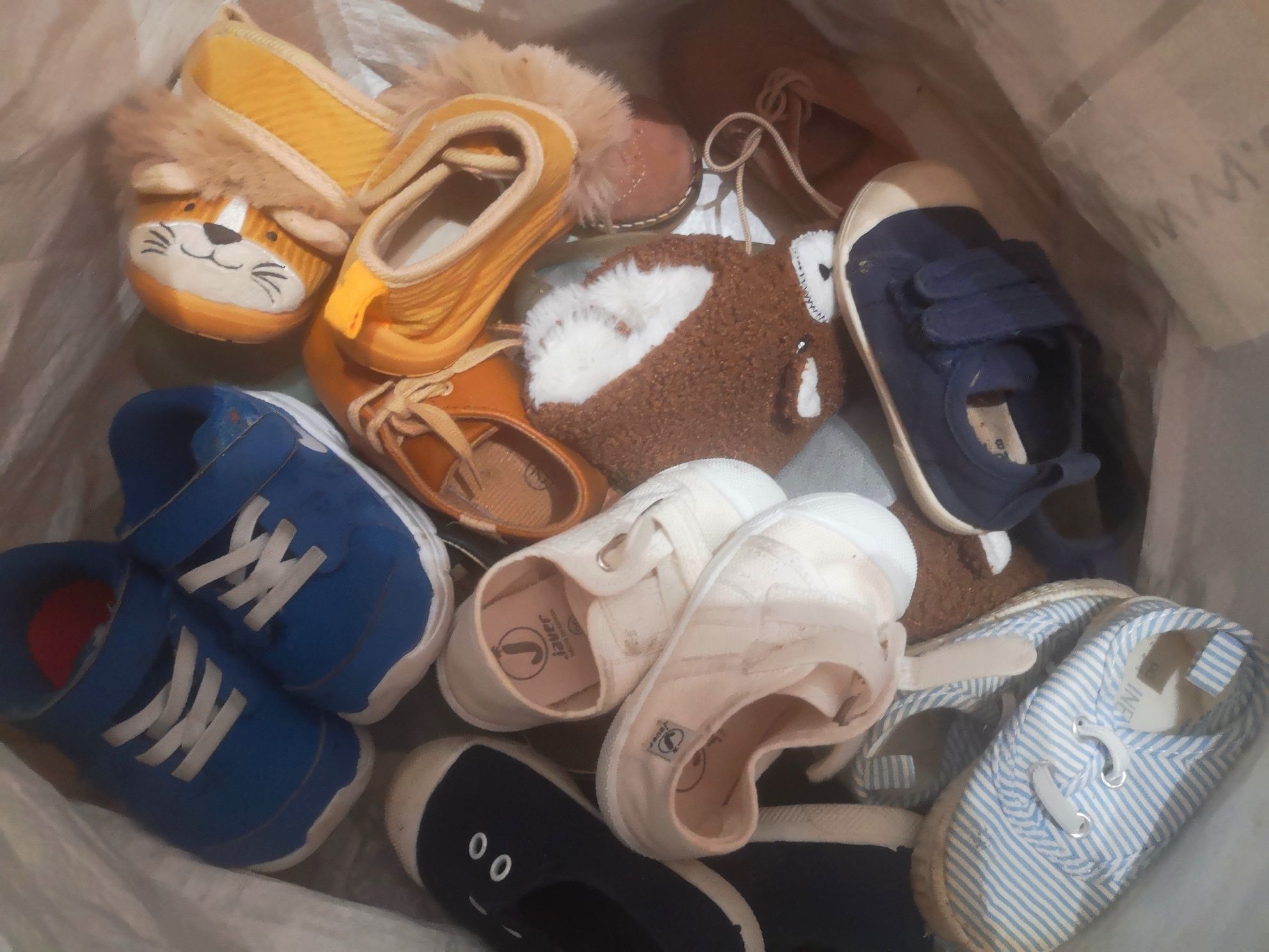 Roupa bebé 6-12meses