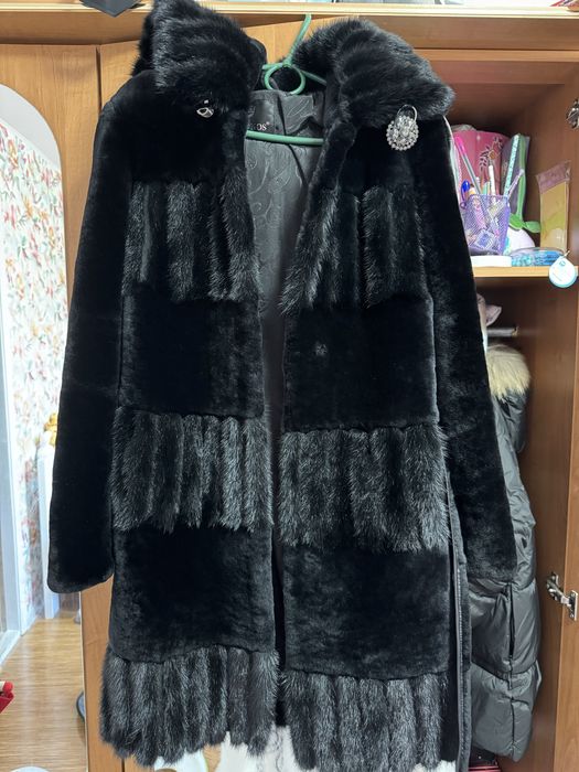 Шуба жіноча розмір S нова мутон норка