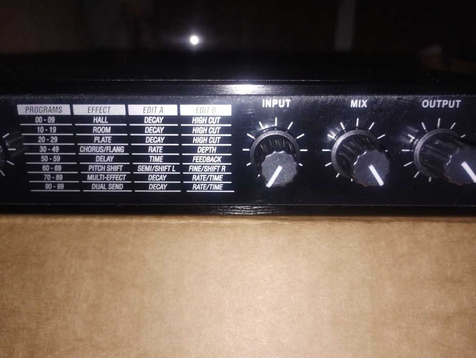 Процессор эффектов двухканальный новый