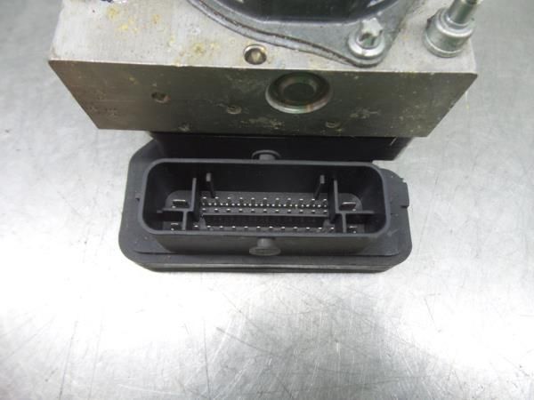 ABS TOYOTA Auris Hatchback (_E18_)