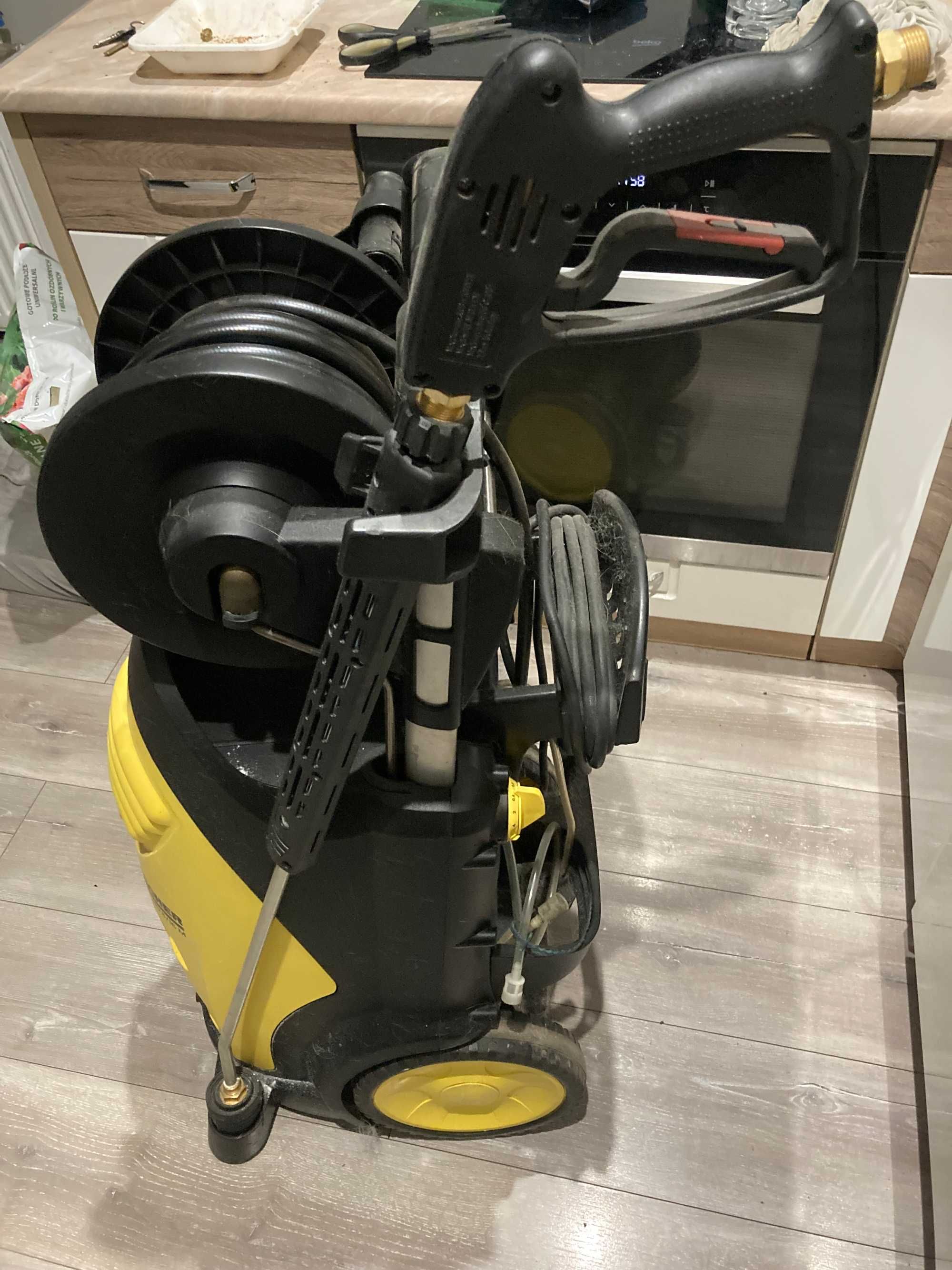 Mega zestaw Myjka ciśnieniowa Karcher HD 6/16 M