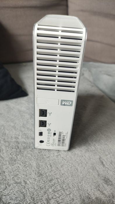 Dysk zewnętrzny western digital 1 TB minimum