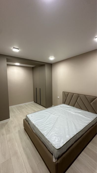 Продаж 3х кімнатноі квартири в Центрі міста