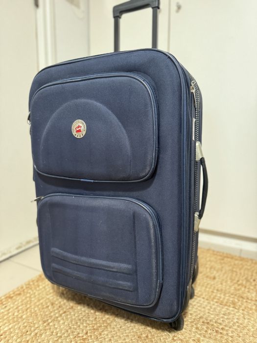 Mala de viagem ate aproximadamente 20kg
