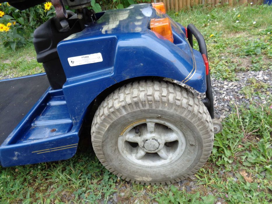 SKUTER ELEKTRYCZNY wózek inwalidzki trójkołowy