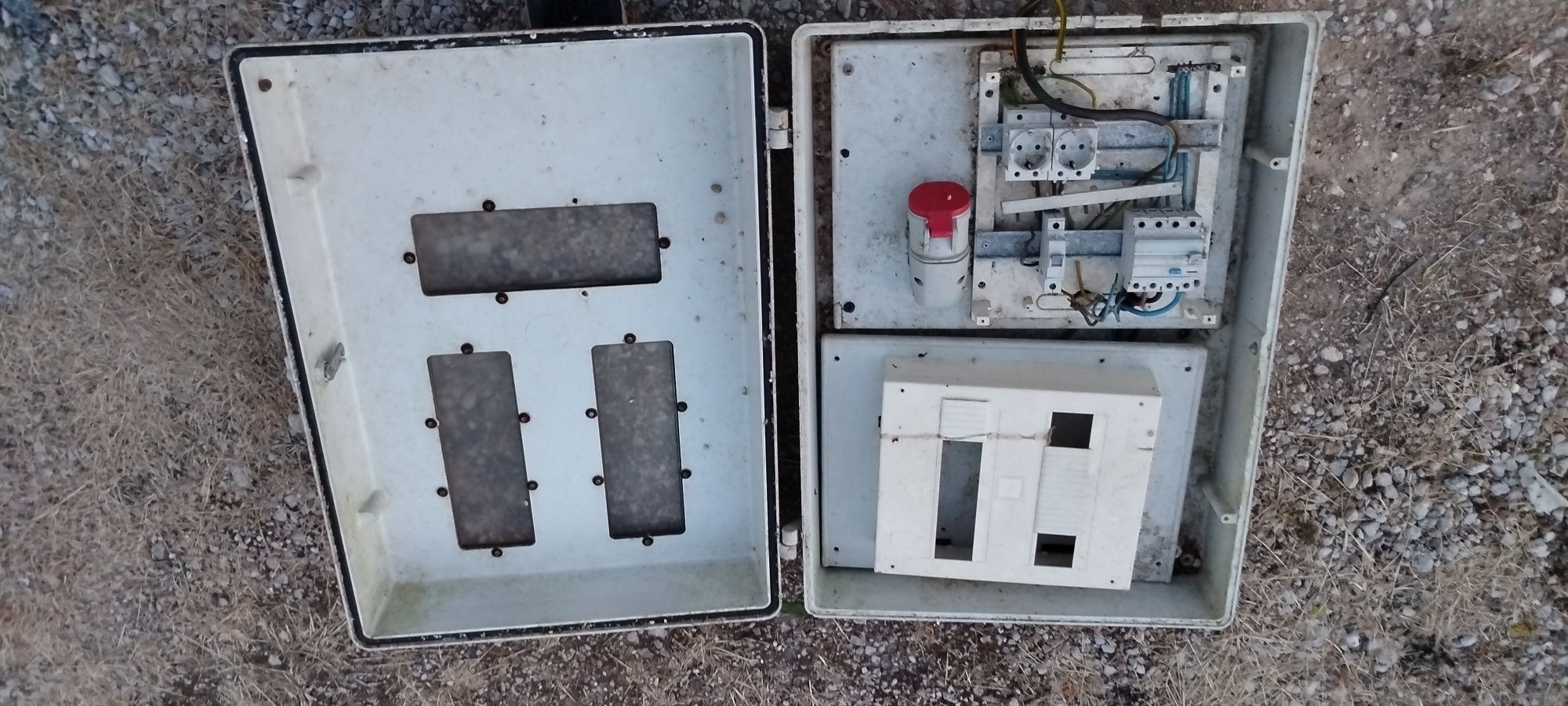 Quadro para Bomba de Água
