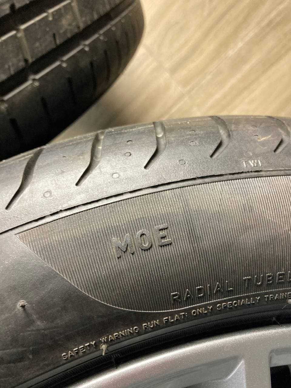 Літні шини Pirelli Pzero 245/45 19 102Y 275/40 R19 101Y MOE RFT