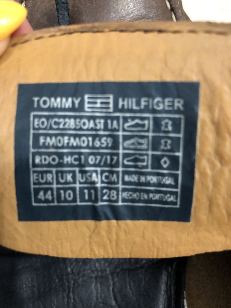 Skórzane brązowe mokasyny Tommy Hilfiger 44