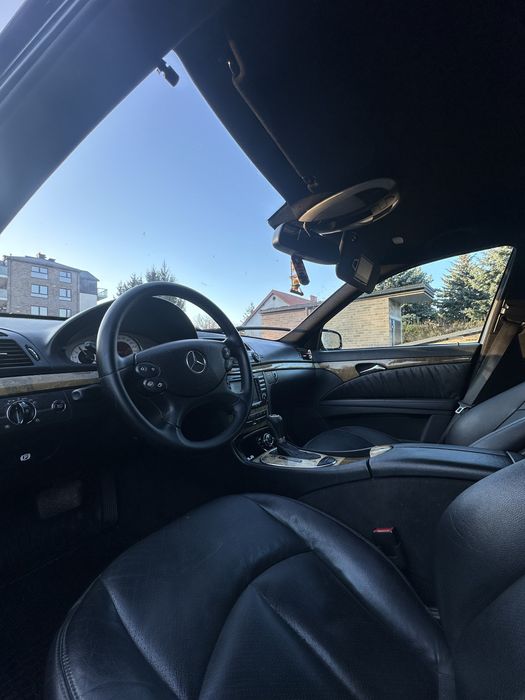 Mercedes-Benz W211 3.0V6///Automat///PoLift///SuperStan