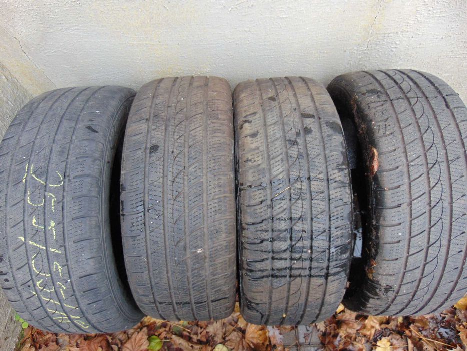 opony zimowe 255/55/18  r18 tristar