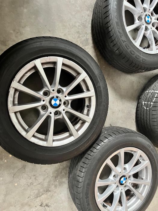 Jogo de Jantes originais BMW 16” + pneus goodyear 205/60r16 runflat