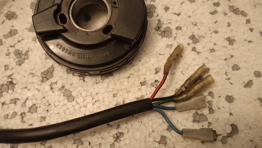 Iskrownik stator Rotax 123 Aprilia af1 Red rose Tuareg sem amal