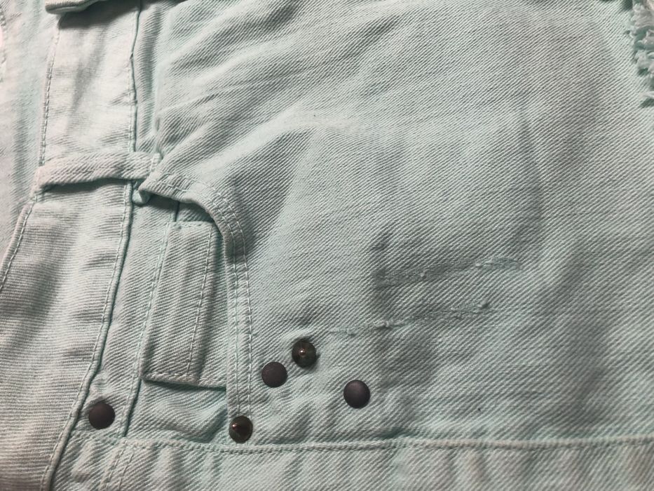 Krótkie spodenki miętowe bershka 152