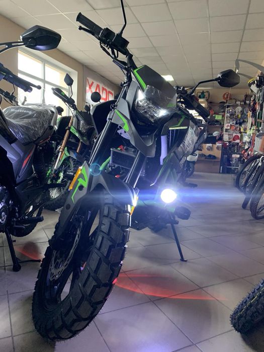 Мотоцикл TEKKEH 300.cc. Доставка