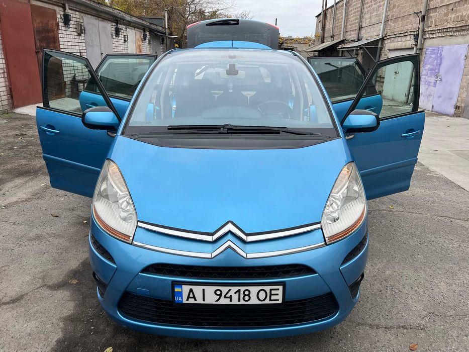 Citroen C4 Picasso 2008 I покоління (FL) • 2.0 AT (143 к.с.) • Urban