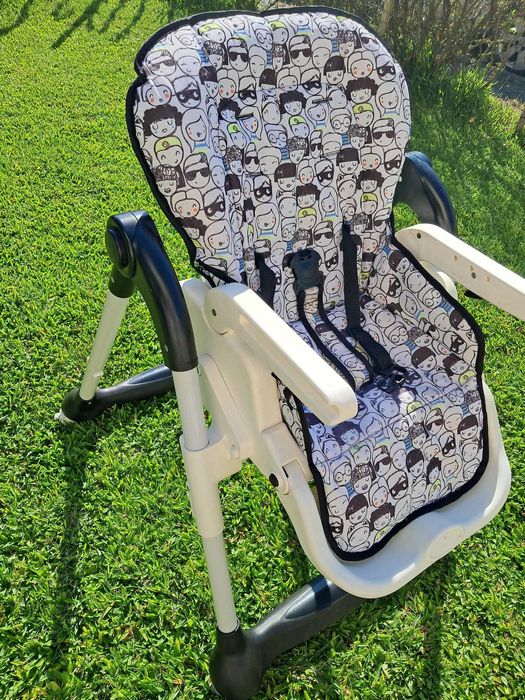 Cadeira Tuc Tuc de refeição de bebé