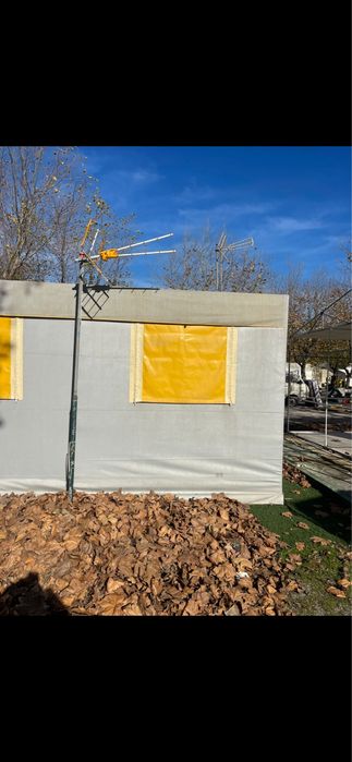 Tenda IMPECAVEL COM ABERTURA TOTAL DA PARTE DA FRENTE