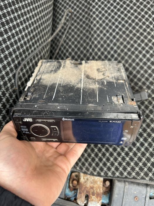 Продам автомагнітолу JVC BLUETOOTH USB AUX