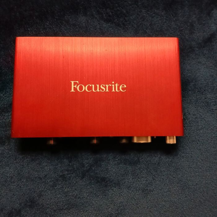 Аудіоінтерфейс Focusrite Scarlett 2i4