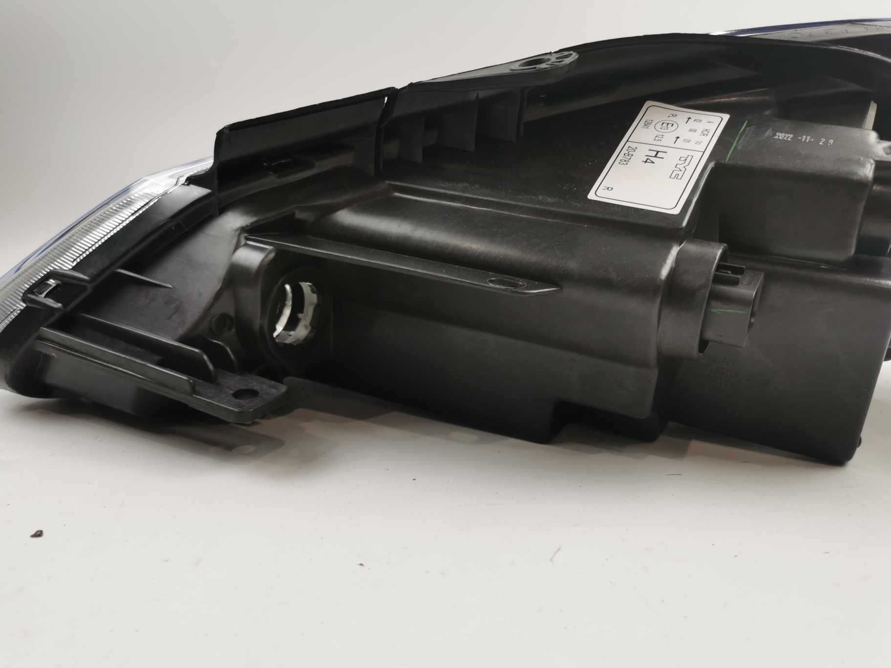 Lampa prawa reflektor Prawy Hyundai I10 i10
