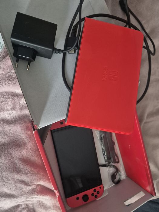 Nintendo switch oled Mario edition