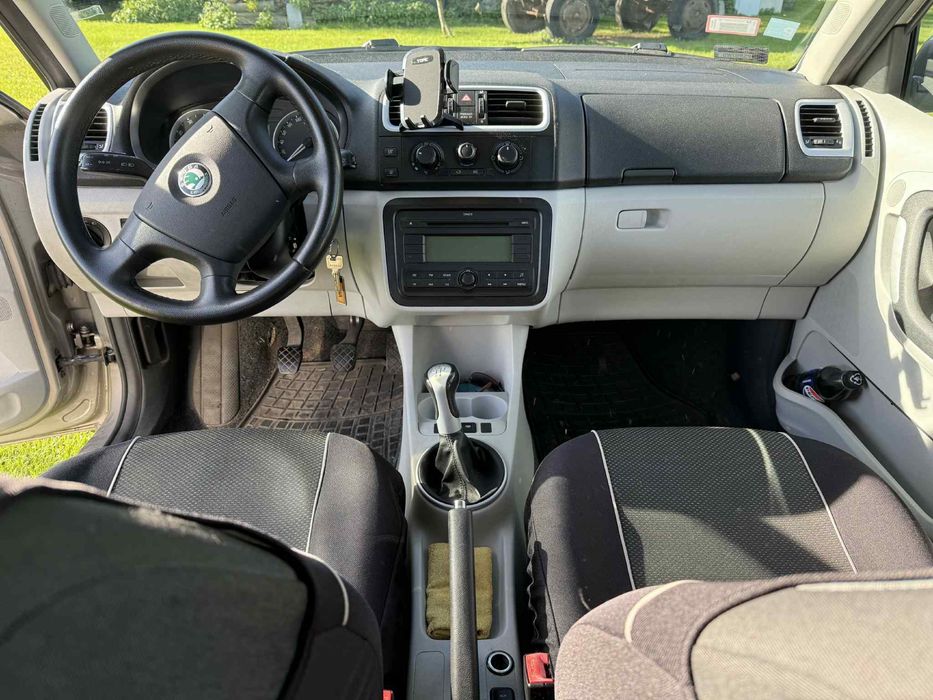 Sprzedam samochód osobowy Skoda Fabia 2