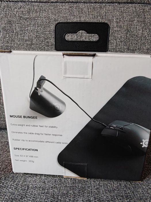 Steelseries mouse bungee