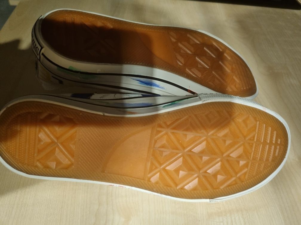 Trampki kolorowe