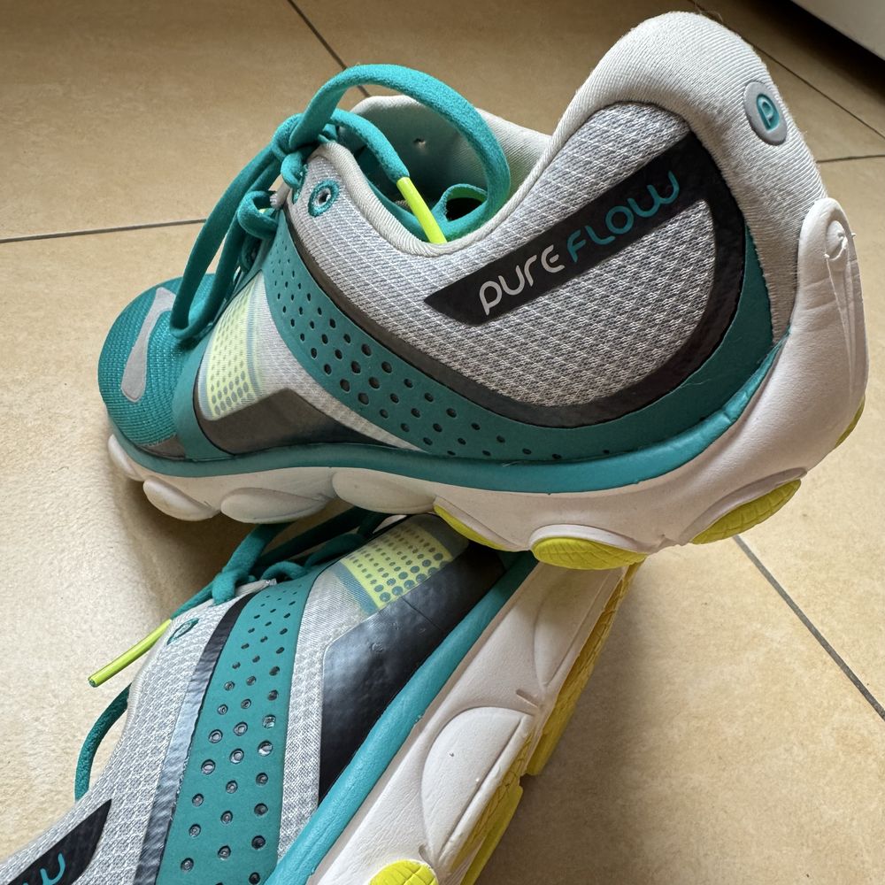 Кроссовки женские Brooks PureFlow, Running 4, торг